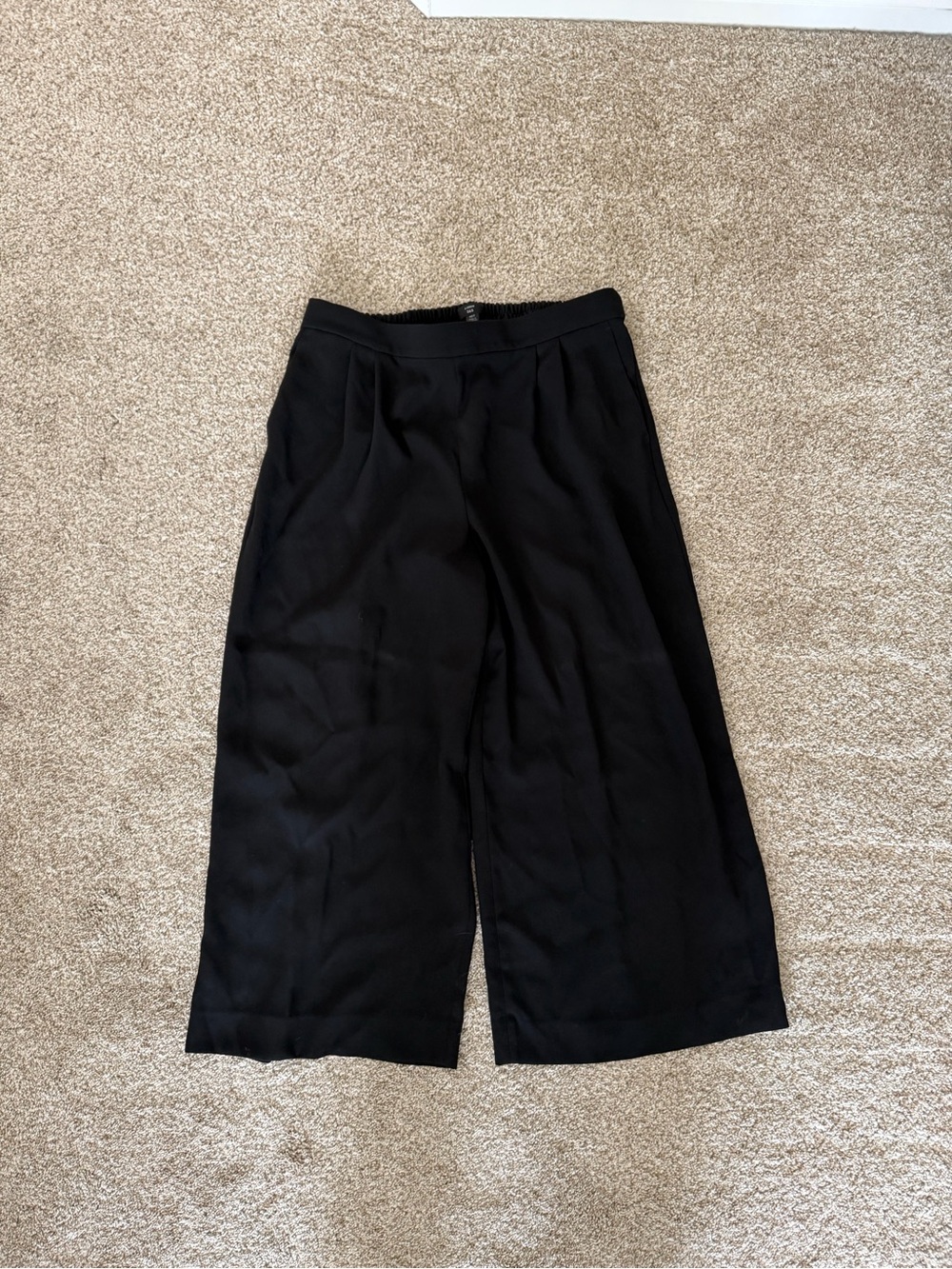 Tall Black Wide-Leg Women's cropped Pants